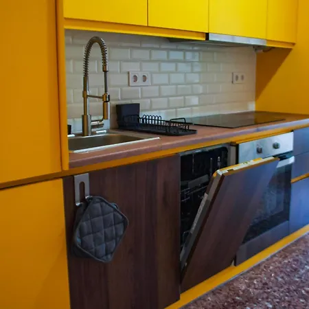 Apartment Dinoulas Penthouse: Renovated Apt In The City Center