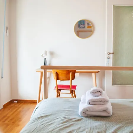 Dinoulas Penthouse: Renovated Apt In The City Center Apartment *