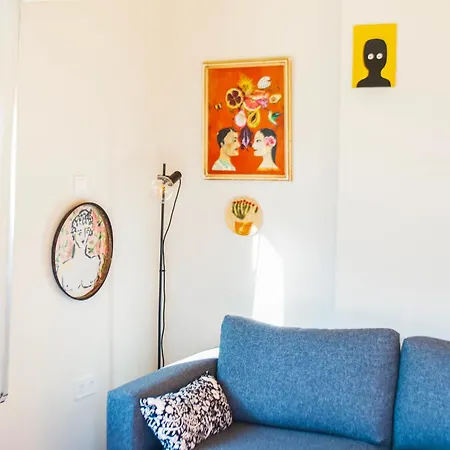 Dinoulas Penthouse: Renovated Apt In The City Center * Athens
